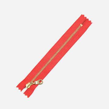 [YKK] 금색 메탈지퍼 3호(15cm)-체리레드 (개)