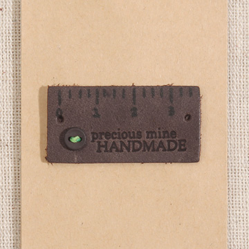 [장식부자재] 핸드메이드 줄자 천연 워싱 가죽라벨 - 브라운 (개)
