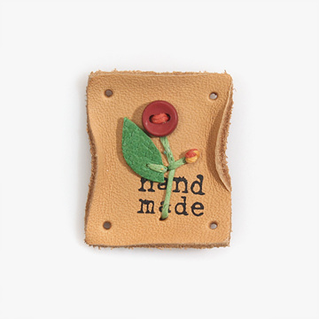 [장식부자재] 버튼꽃 자수 워싱 천연 가죽라벨 - 탄 (개)