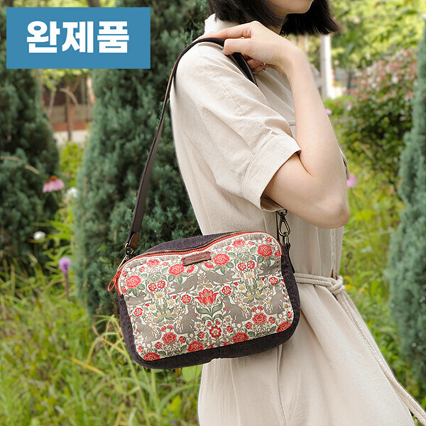 [바이핸즈] 퀼트완제품 가방 - 올드로즈 숄더백