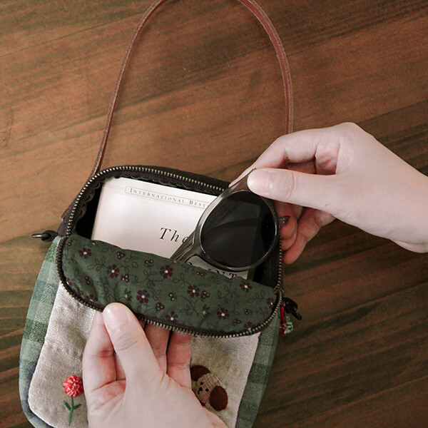 [바이핸즈] 퀼트패키지 가방 - 마이펫 미니가방