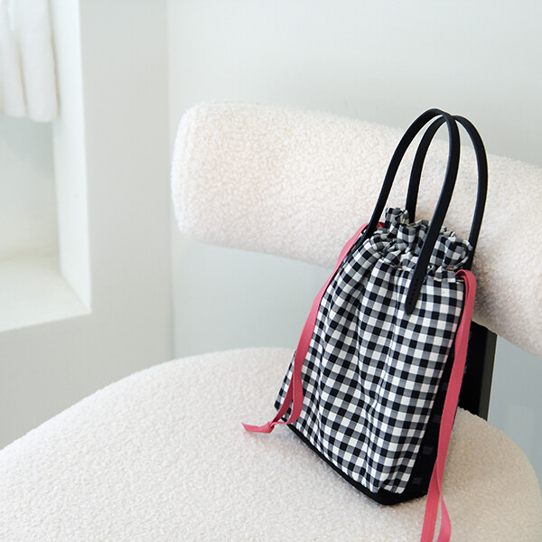 [바이핸즈] 퀼트패키지 가방 - 말이오 스트링백