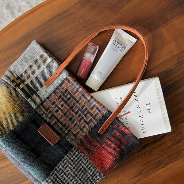 [바이핸즈] 퀼트패키지 가방 - 울체크 핸드메이드 토트백