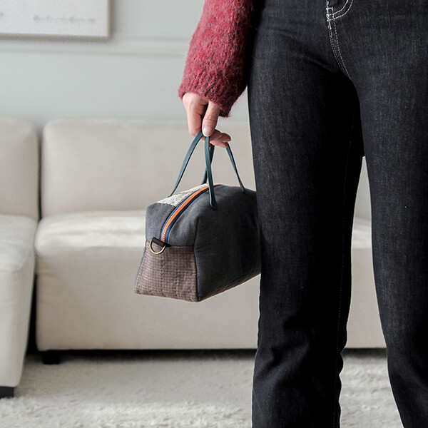 [바이핸즈] 퀼트패키지 가방 - 주근깨소녀 보스턴백